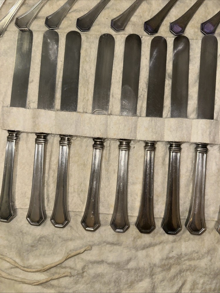 REED & BARTON Sierra Silverplate Flatware Set 24pc Fork & Knife Set Cleaned