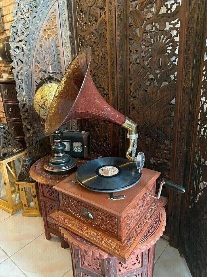 Vintage HMV Gramophone Functional Working Phonograph, win-up record player Gift