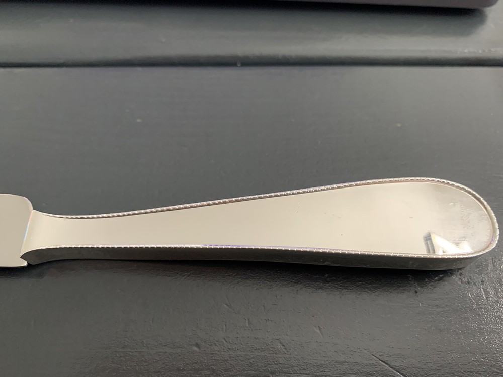 Vera Wang Infinity Cake Knife