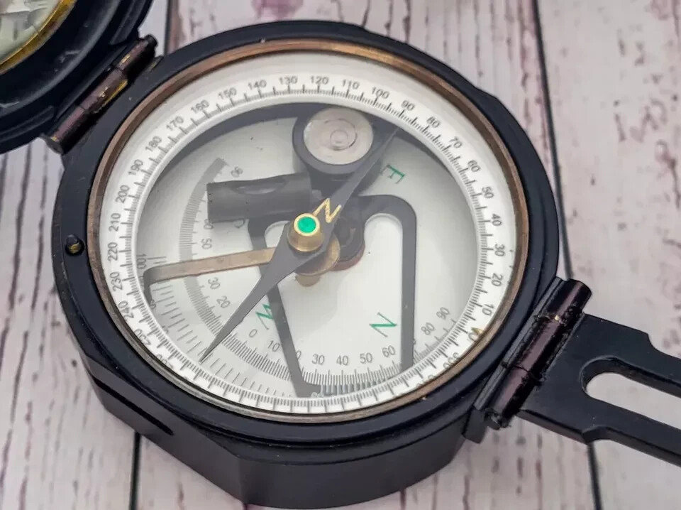 Vintage Bruntons Ainsworth Surveyors Geological Pocket Transit Compass