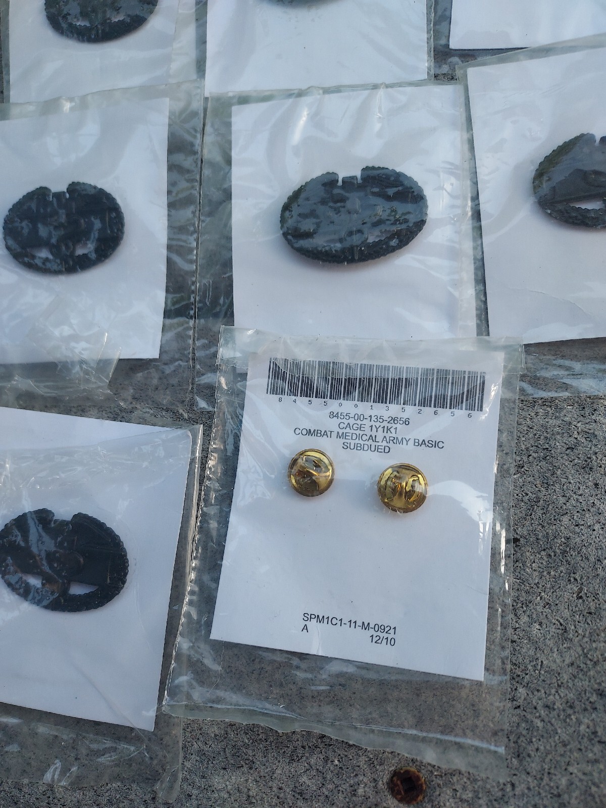 US Army Combat Medical Badge CMB Military Medic Badge Insignia Hat Uniform Pin