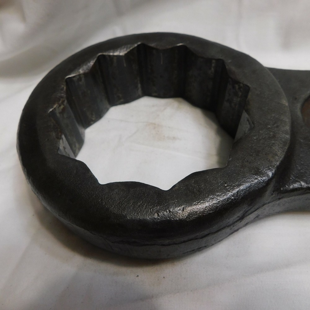 OZAT 3-1/8" Striker Wrench