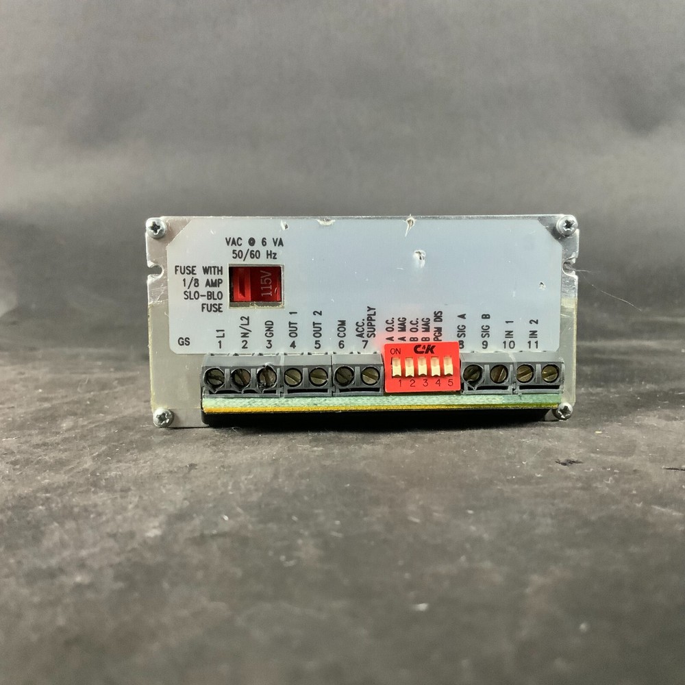 DYNAPAR MTJR1S00 TACHOMETER ($50 OBO)