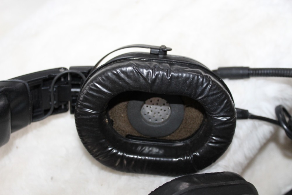 TELEX ECHELON Aviation Pilot Headset