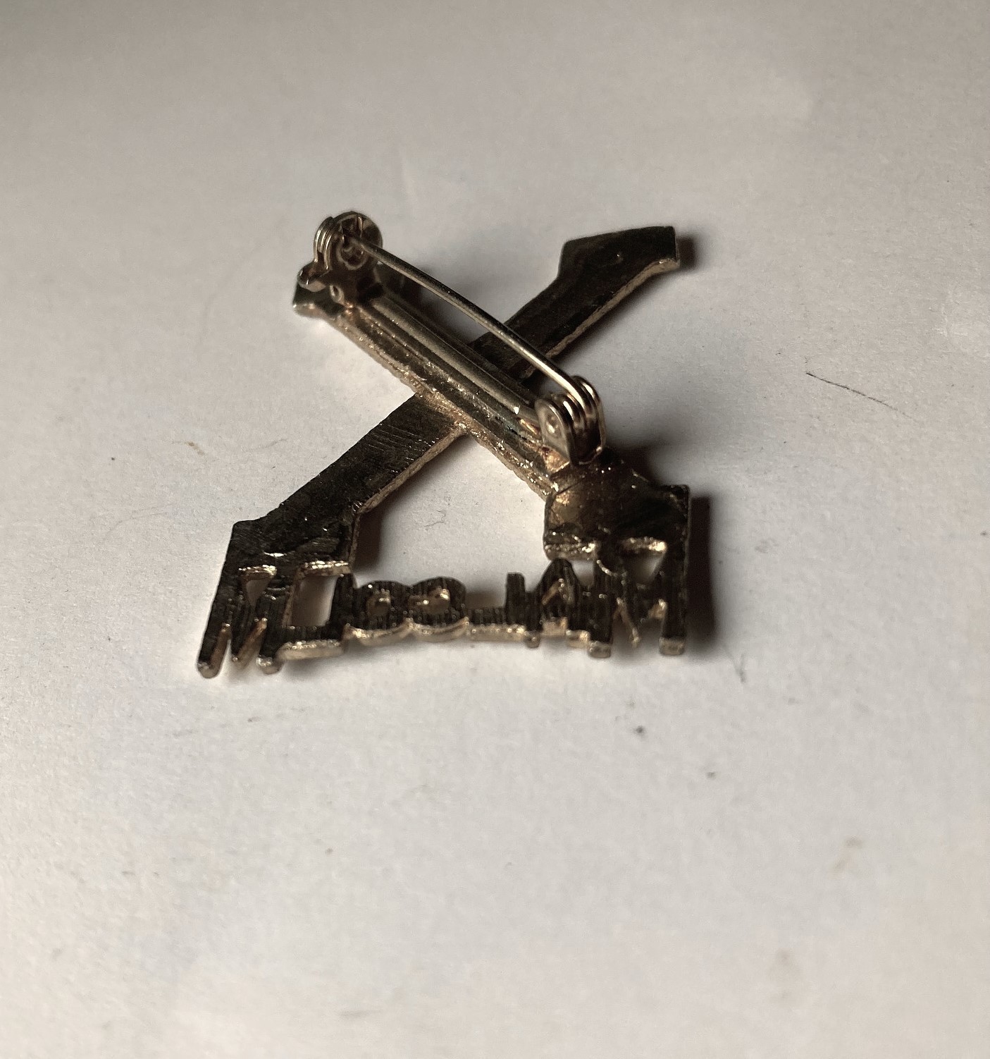 Original Scarce Malcolm X Pin Pinback 3-D from the era of Malcolm