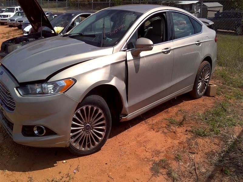 FUSION 2016 High Mounted Stop Light 1036812691