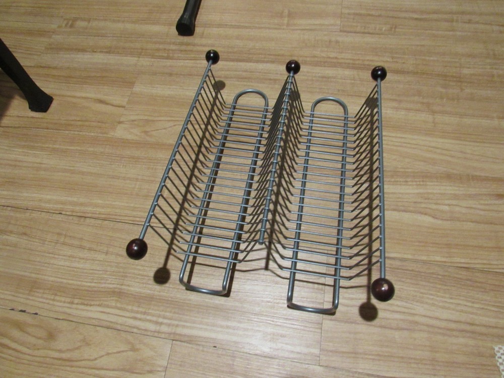 Vintage Black Wire CD Tower Rack Stand Holds 40 CD 15” Tall