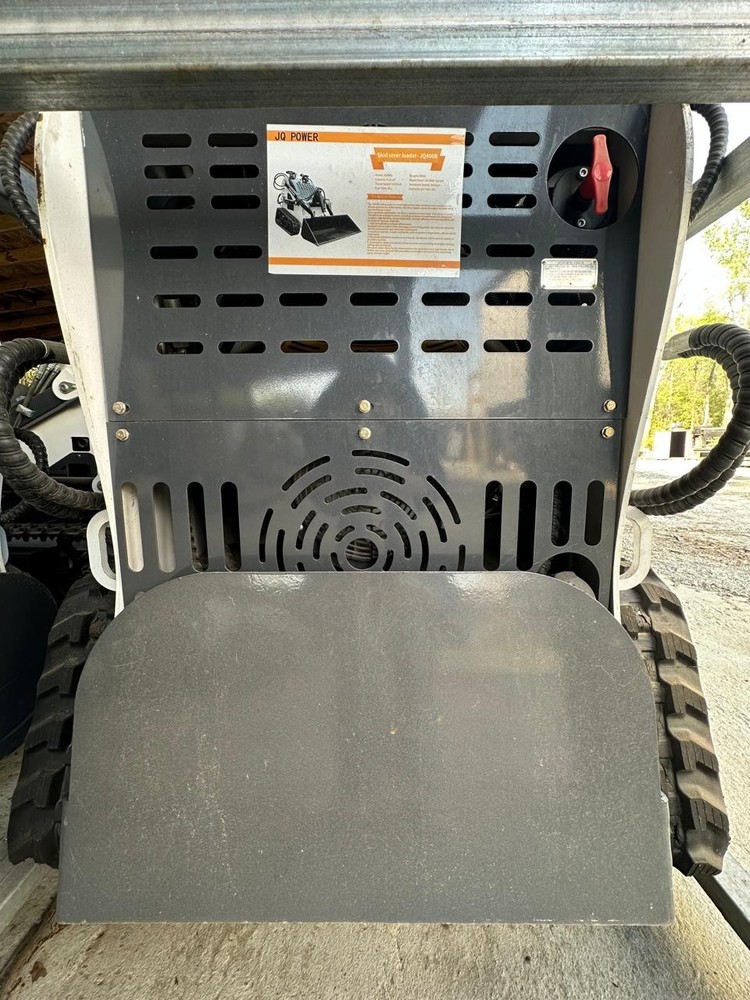 Skid Steer Loader JQ400R