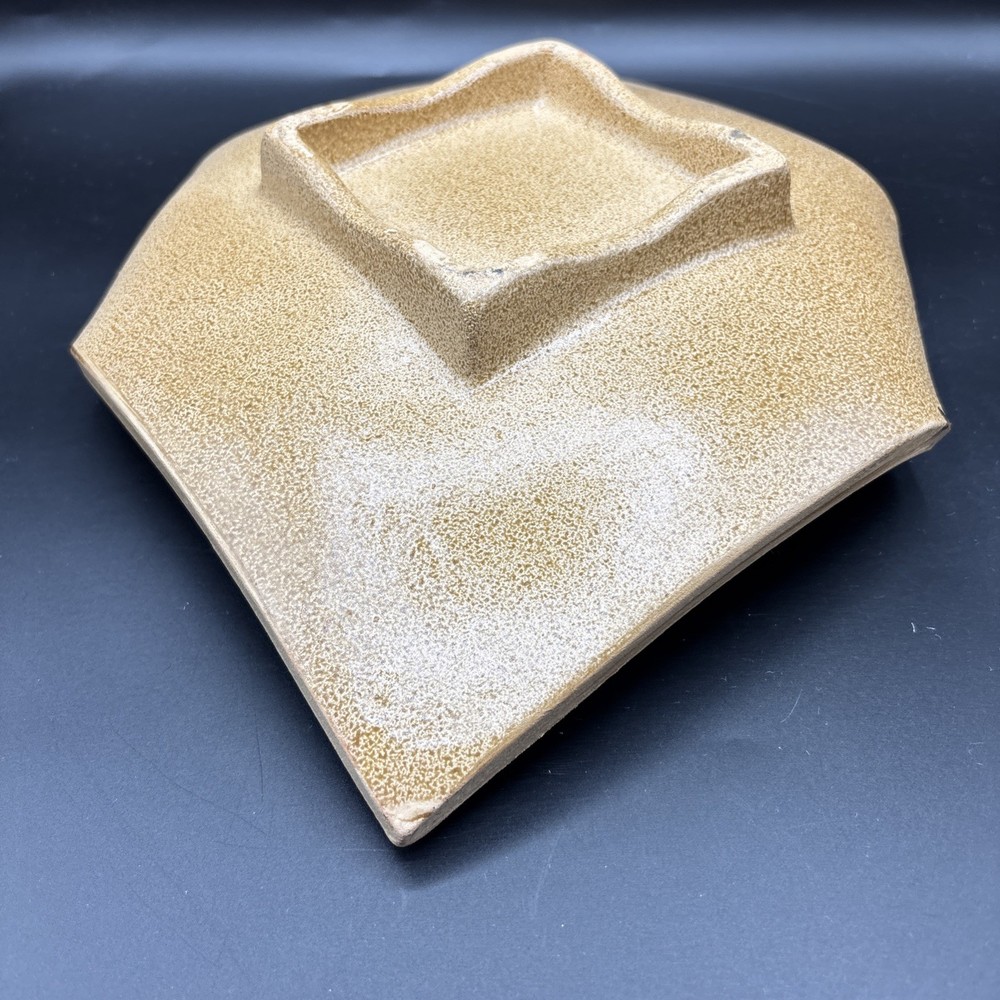 Studio Art Pottery Decor Dish Carved Leaf Pattern Metallic Curled Unsigned