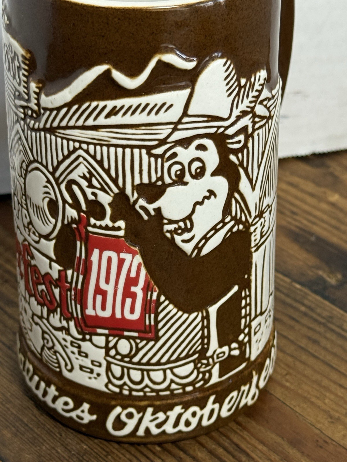 Vintage Hamm's Beer Stein Mug 1973 Oktoberfest Salutes Ceramarte Brazil Bear (C)