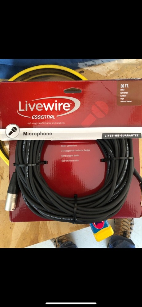 4 livewire microphone sets $25 each