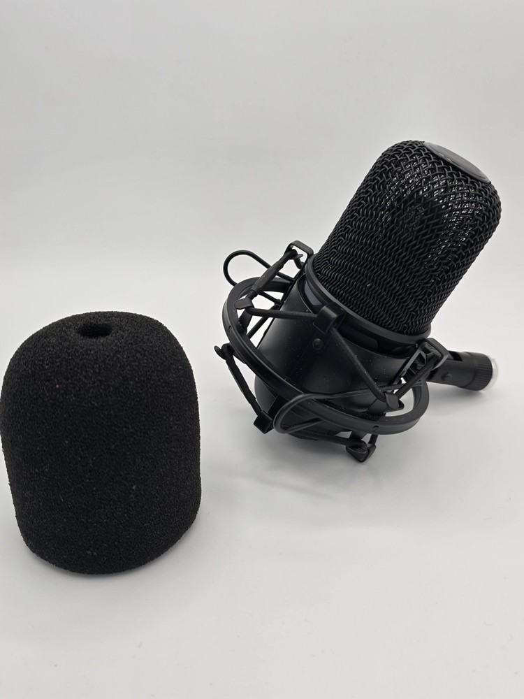 HyperX SoloCast Compact And Flexible Plug & Play USB Microphone Bundle