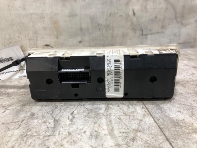 Freightliner M2 106 Heater A/C Temperature Controls - Used