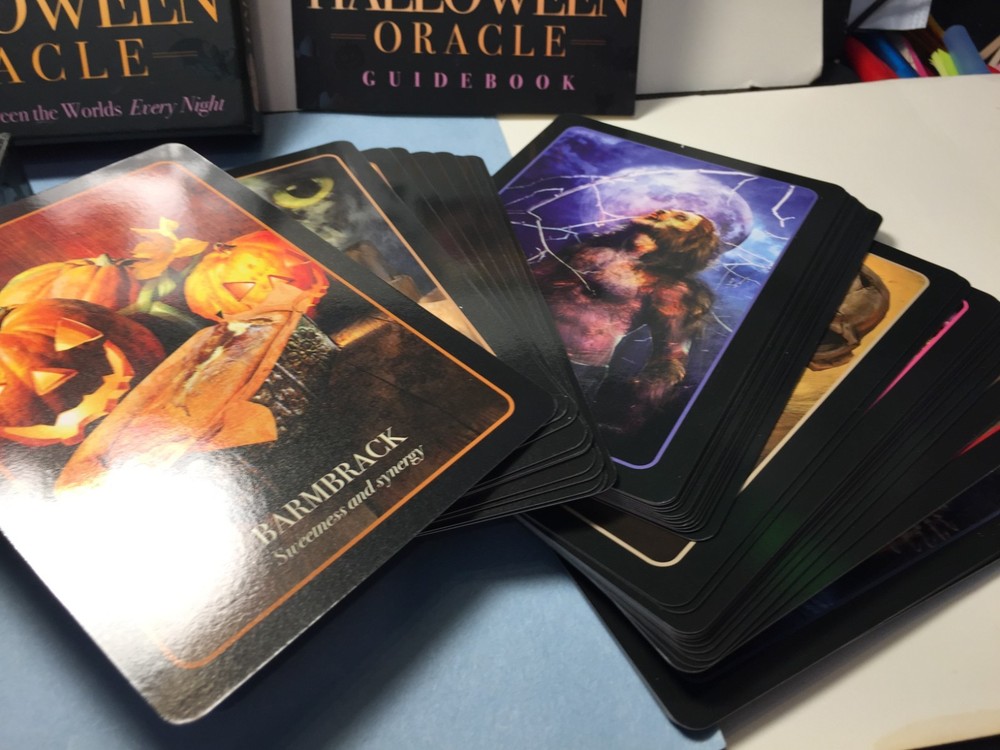Halloween oracle by Stacey Demarco (With guidebook)
