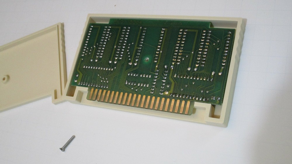 3D PRINTED COMMODORE VIC-20 CARTRIDGE CASE