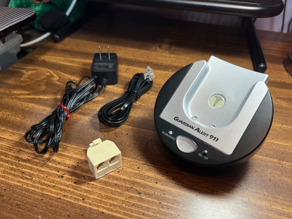 Logicmark Guardian Alert 911 Model 30511 Emergency System BASE ONLY TESTED ~ EUC