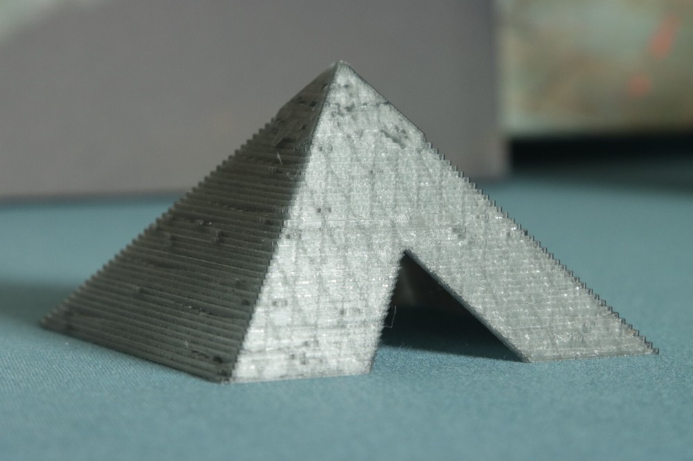 Pyramid Lizard Geko Reptile hide Fishtank hide