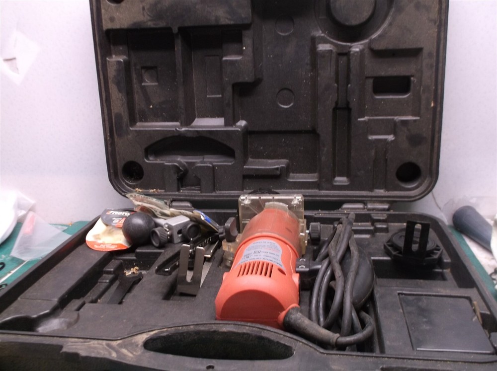 Hobby Shop multi purpose cutting tool kit.