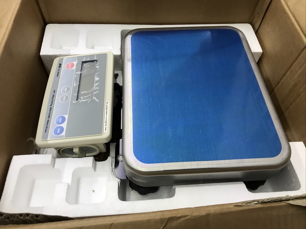 A&D FG-30KBM Bench Scale /Platform shipping Scale 60X.002 LB