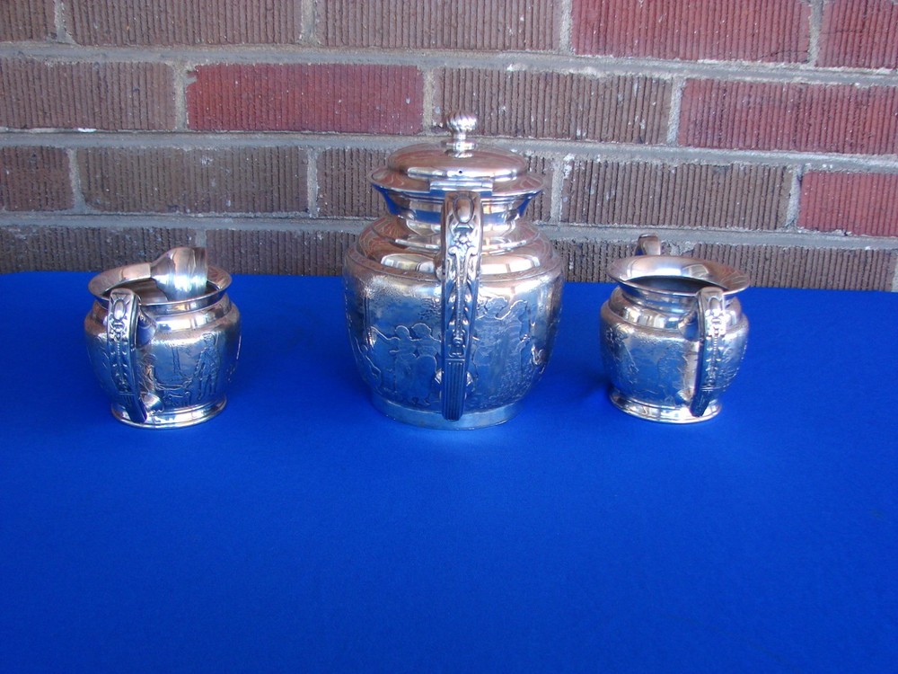 ANTIQUE REED AND BARTON 3 PIECE SILVER PLATE TEA SET