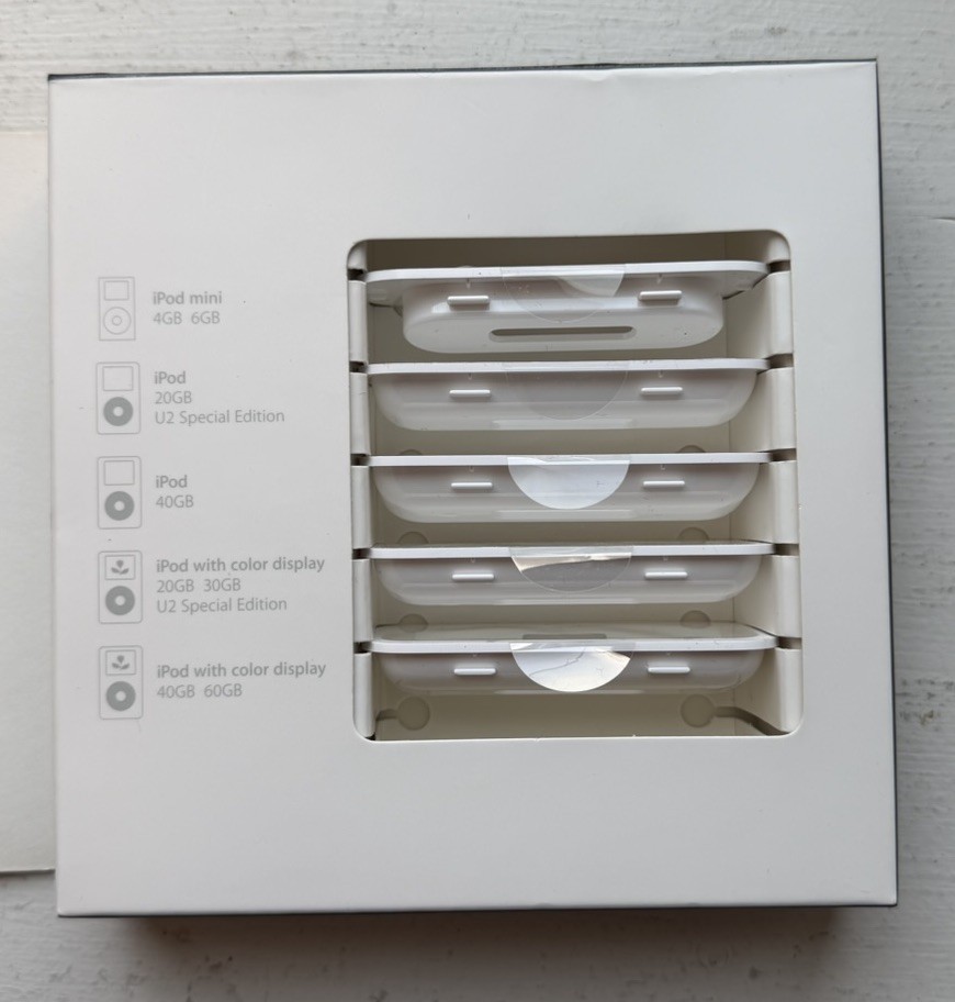 Apple iPod Universal Dock White Plastic *Adapters Only* w/ 30-Pin Cable NO DOCK