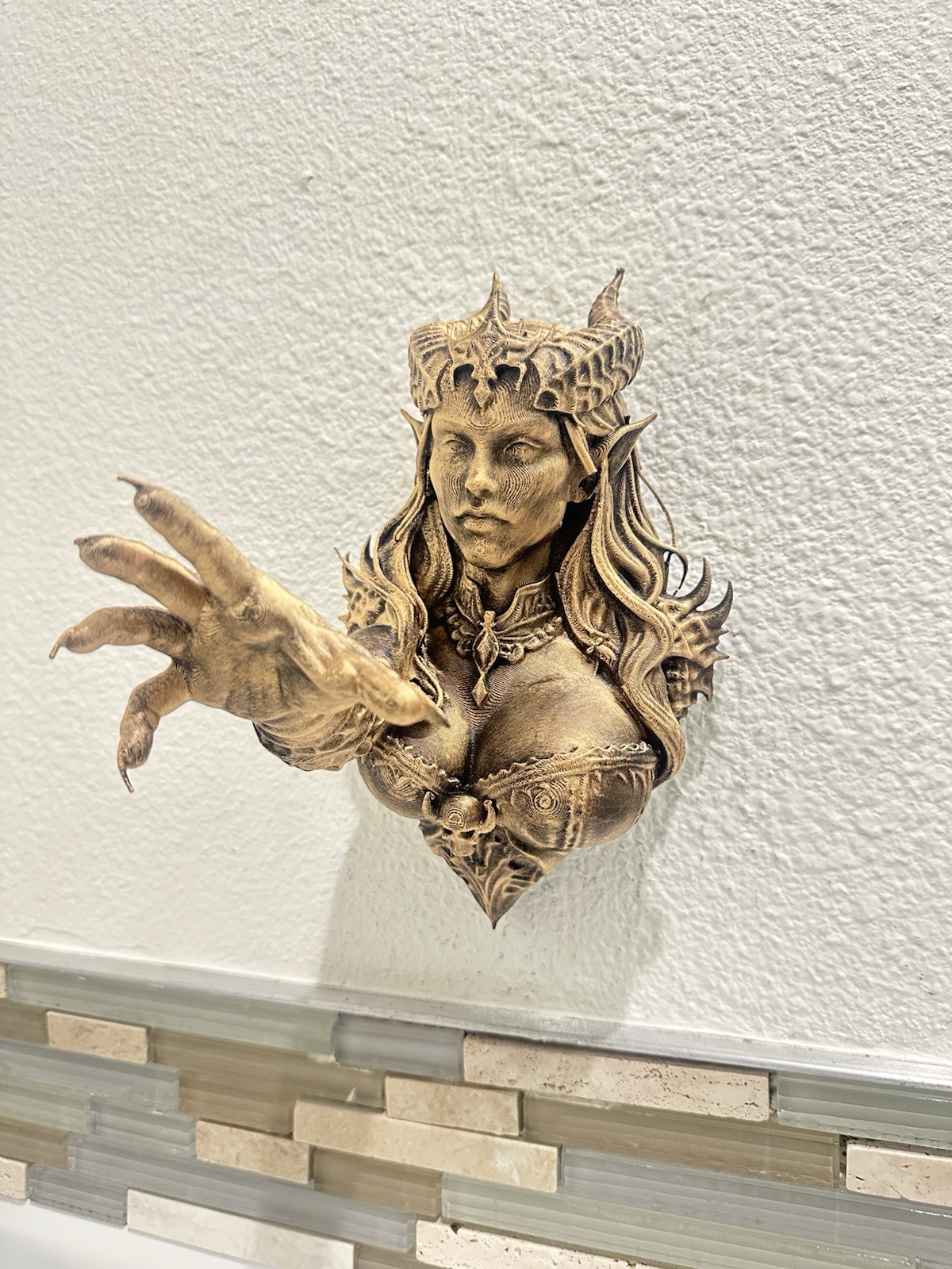 Lilith Gothic Wall Mount Sculpture Dark Fantasy Demon Queen Decor Mythology 9”