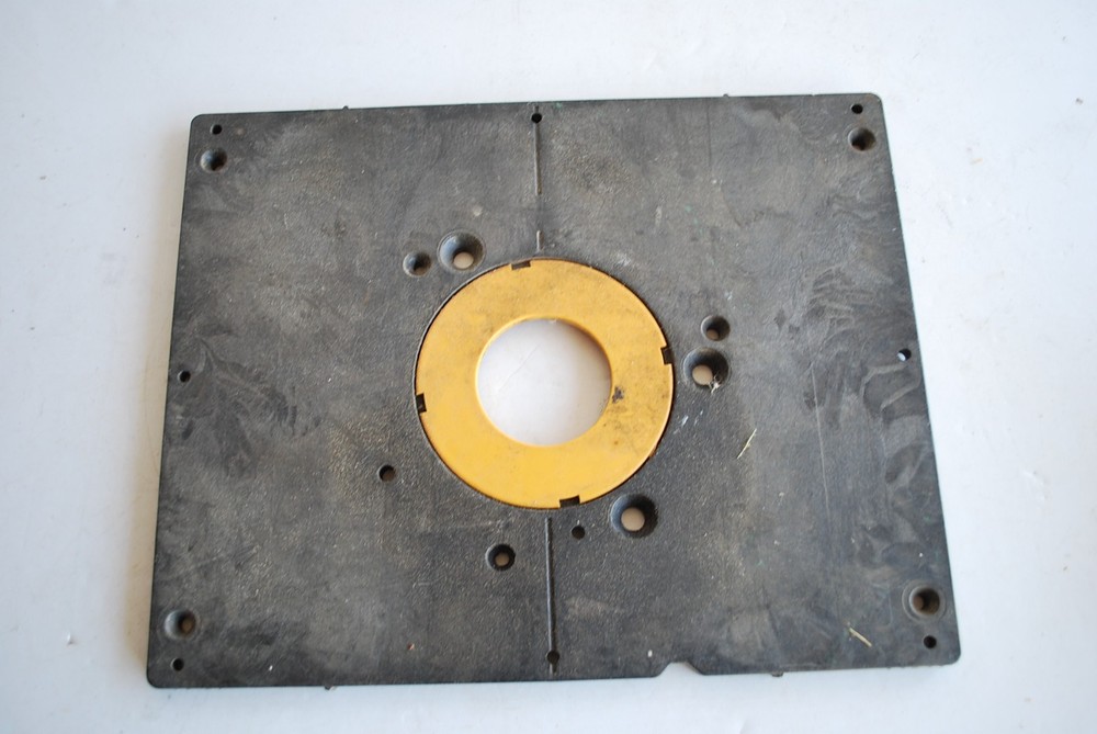 Router table insert plate