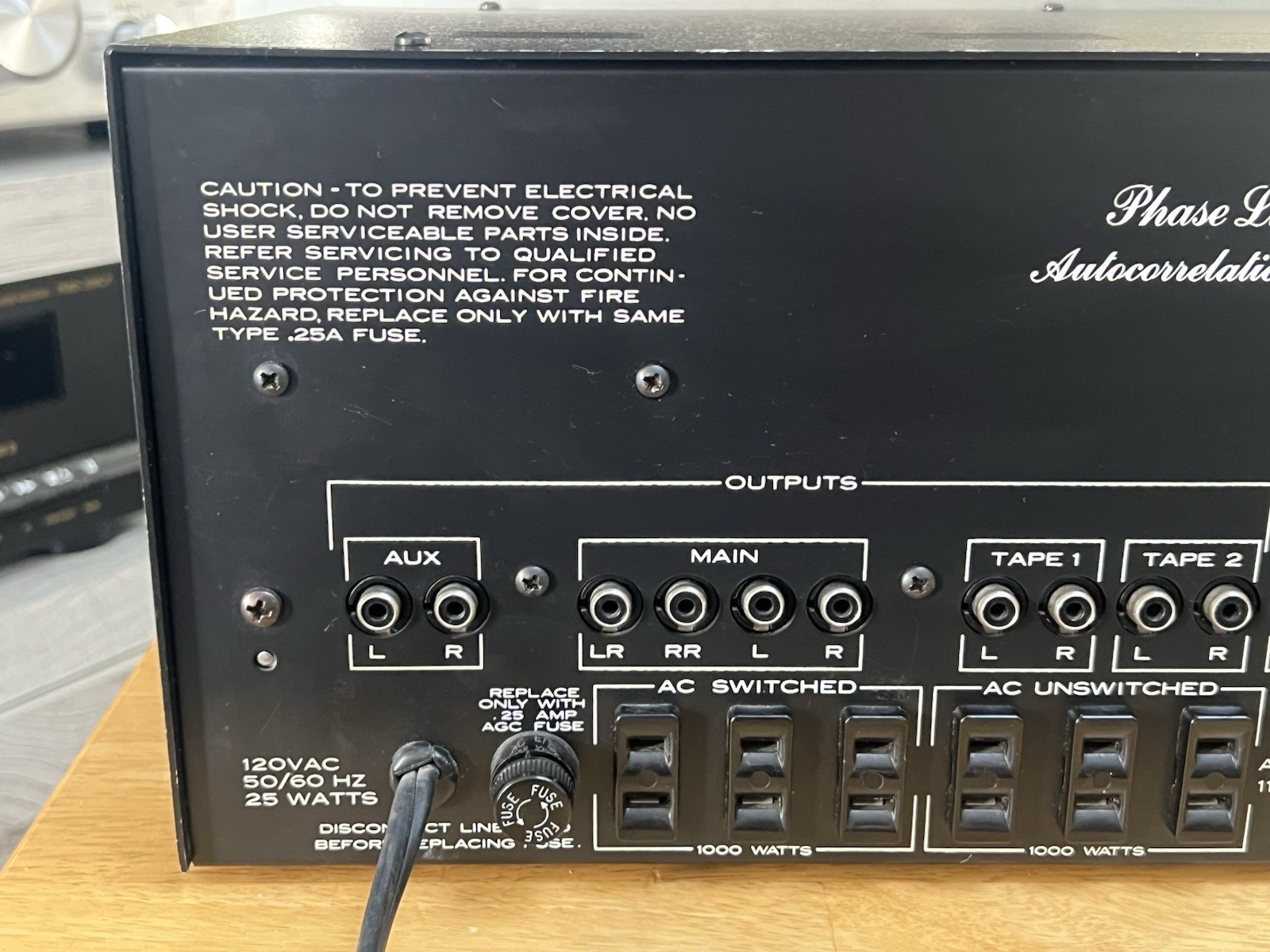 Phase Linear 4000 Autocorrelation Preamplifier