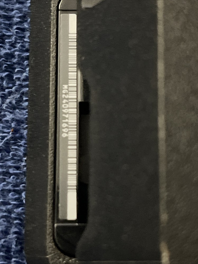 ps4 1tb bundle 2 Controllers All Cords And Multiple Games