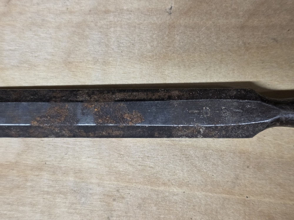 Vintage B-B 3/4" Bevel Edge Socket Chisel