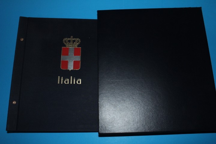Italy DAVO binder and dustcase BlueLakeStamps Most Useful!