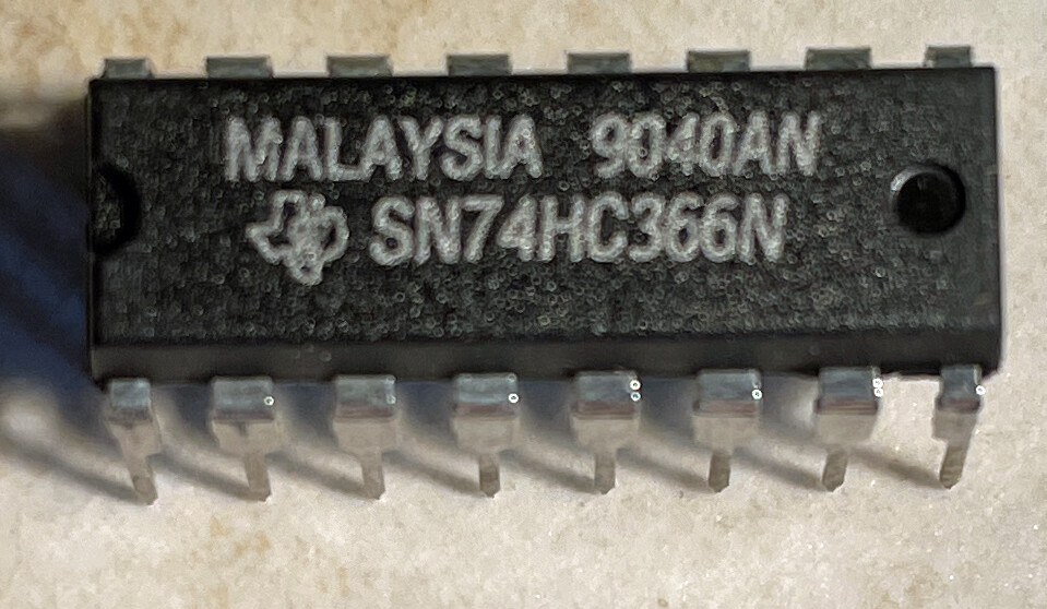 T.I. SN74HC366N Hex Bus Driver - NOS