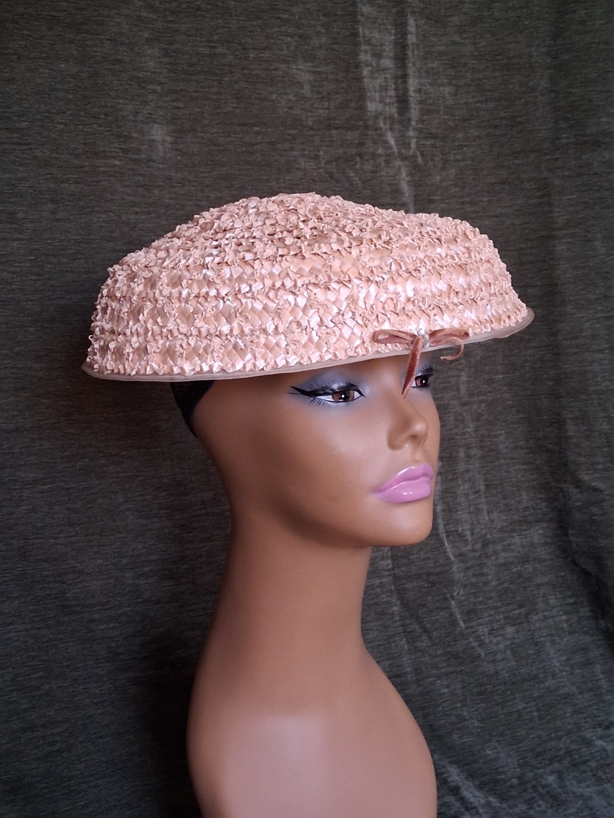 Vtg. Iconic New Look  50s Straw "Sauser" Hat  Mint,  Exellent!