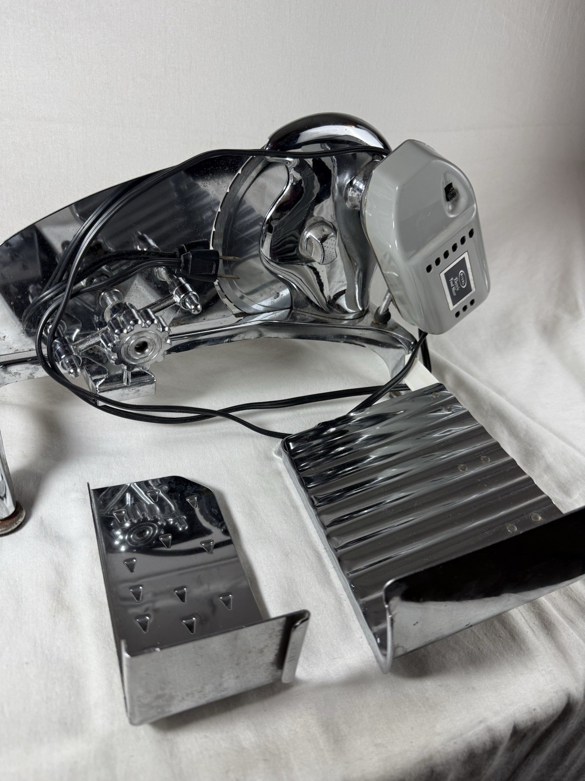 Rival Electric Chrome Food Slicer Model 65301 110IE/3 - Deli Meat Cutter Tested