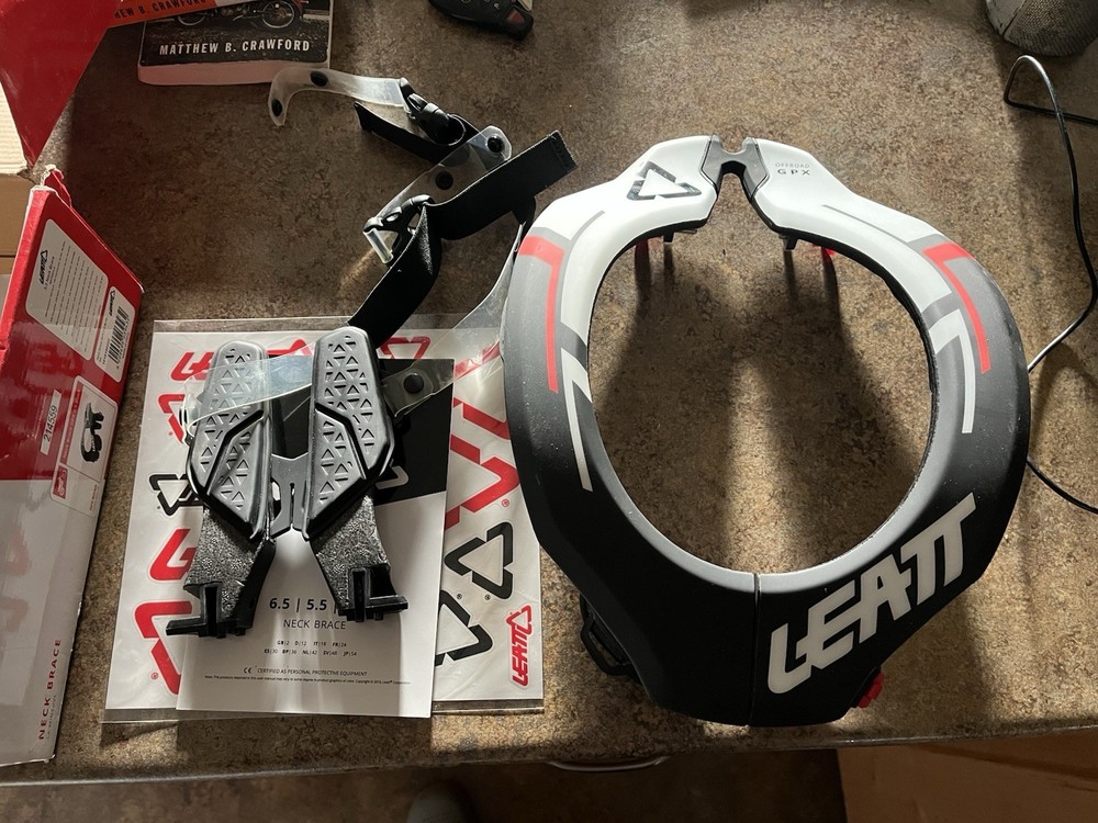 Leatt 3.5 Neck Brace