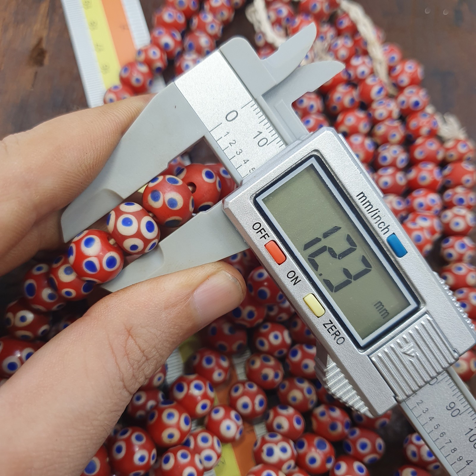 Red Skunk Beads African Style Glass Round Blue White Eye Beads Jewelry Making