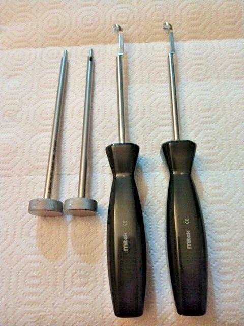 Mitek Cuff Link Insertion Set with 2 Inserters and 2 Cuff Link Awls