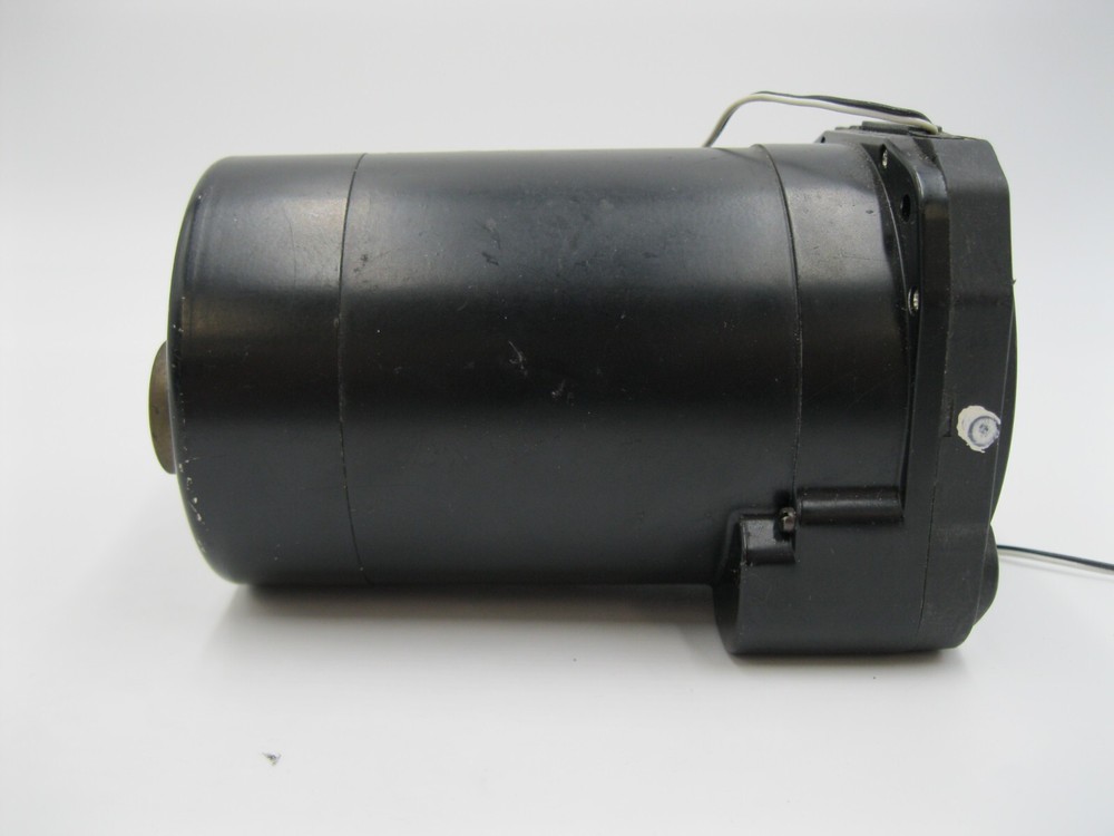 UNITED INSTRUMENTS INSTANTANEOUS VERTICAL SPEED INDICATOR PN: 7140