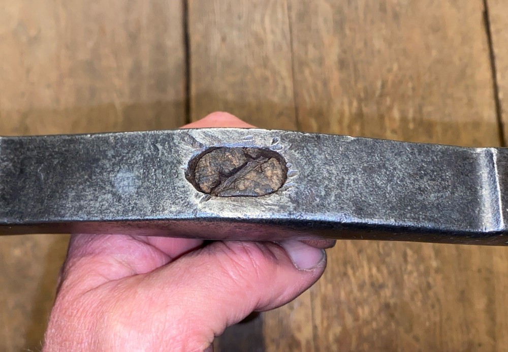 VINTAGE W WHITEHOUSE ATLAS FORGE BRICK HAMMER BUILDER BRICKLAYER STONEMASON TOOL