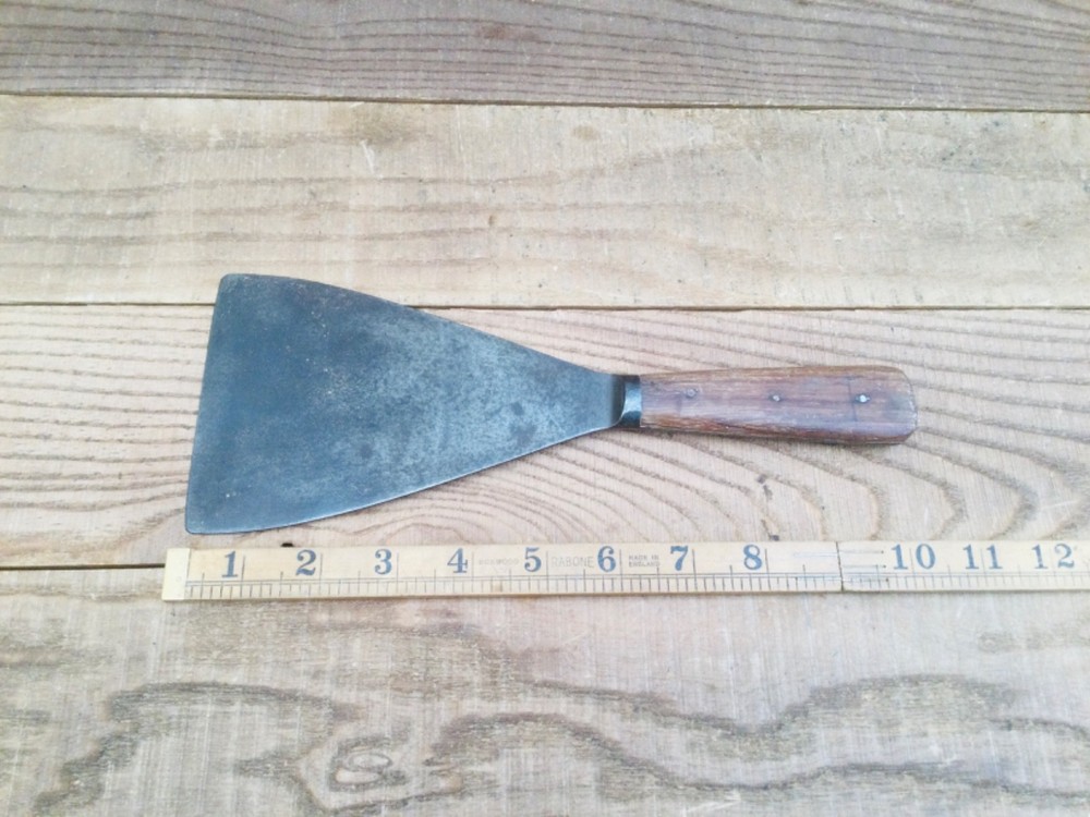 Vintage 4” Wooden Handled Decorators Scraper Tool