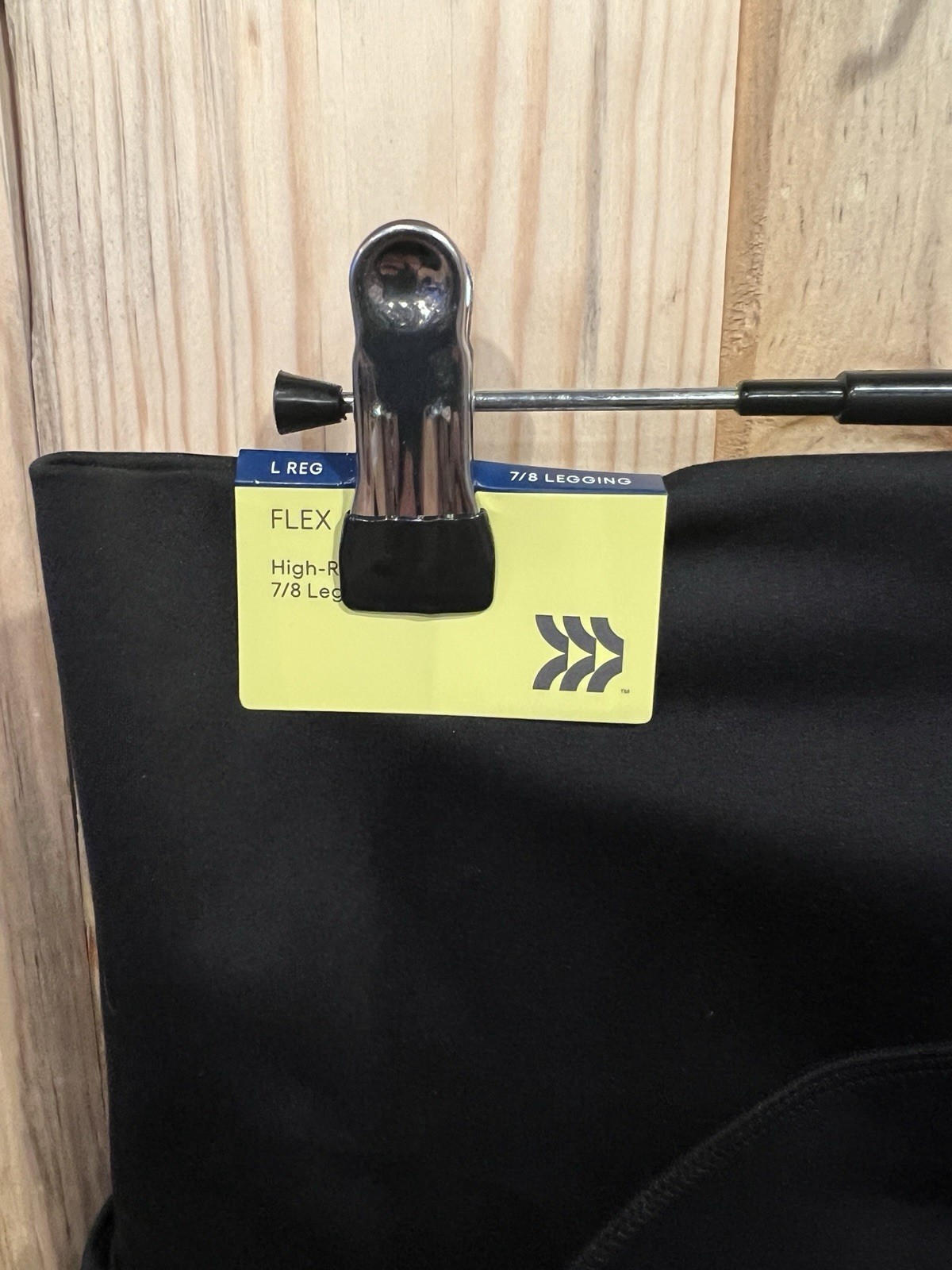 Black All in Motion Flex High-Rise 7/8 Pocketed Leggings - Large