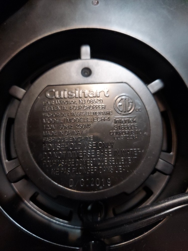 Cuisinart ECH-4 Elemental 4 Cup Chopper/Grinder Base Only Tested Working Black