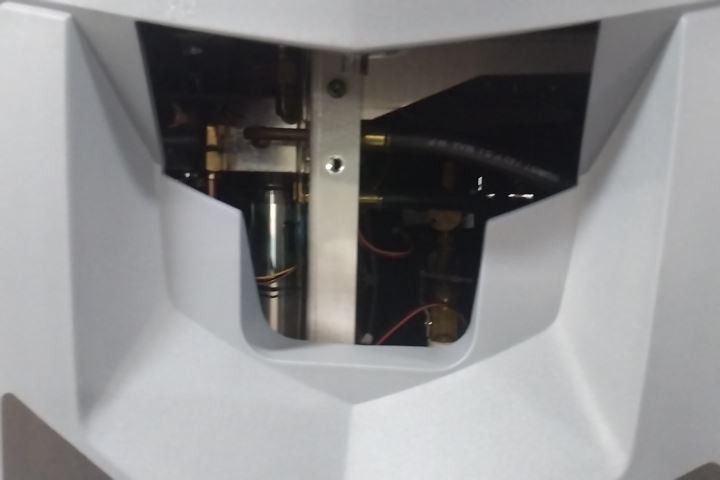 Robinair 34788NI 30 Lb Tank Capacity 115VAC Refrigerant RRR Machine