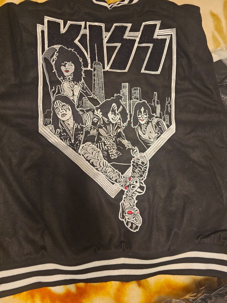 KISS Official End Of The Road Tour BLACK Bomber NYC MSG Jacket POP SHOP 3XL GENE