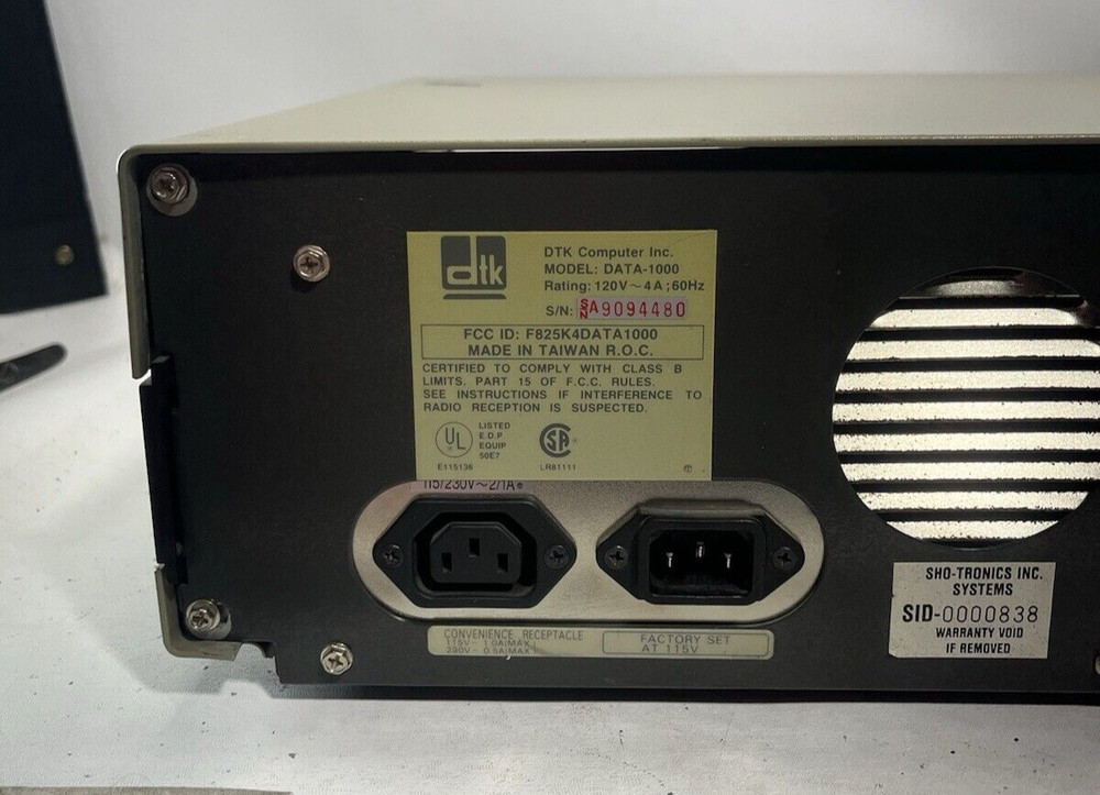 DTK COMPUTER SHO TRONICS TURBO JET 88-10 DATA-1000 CLONE COMPUTER