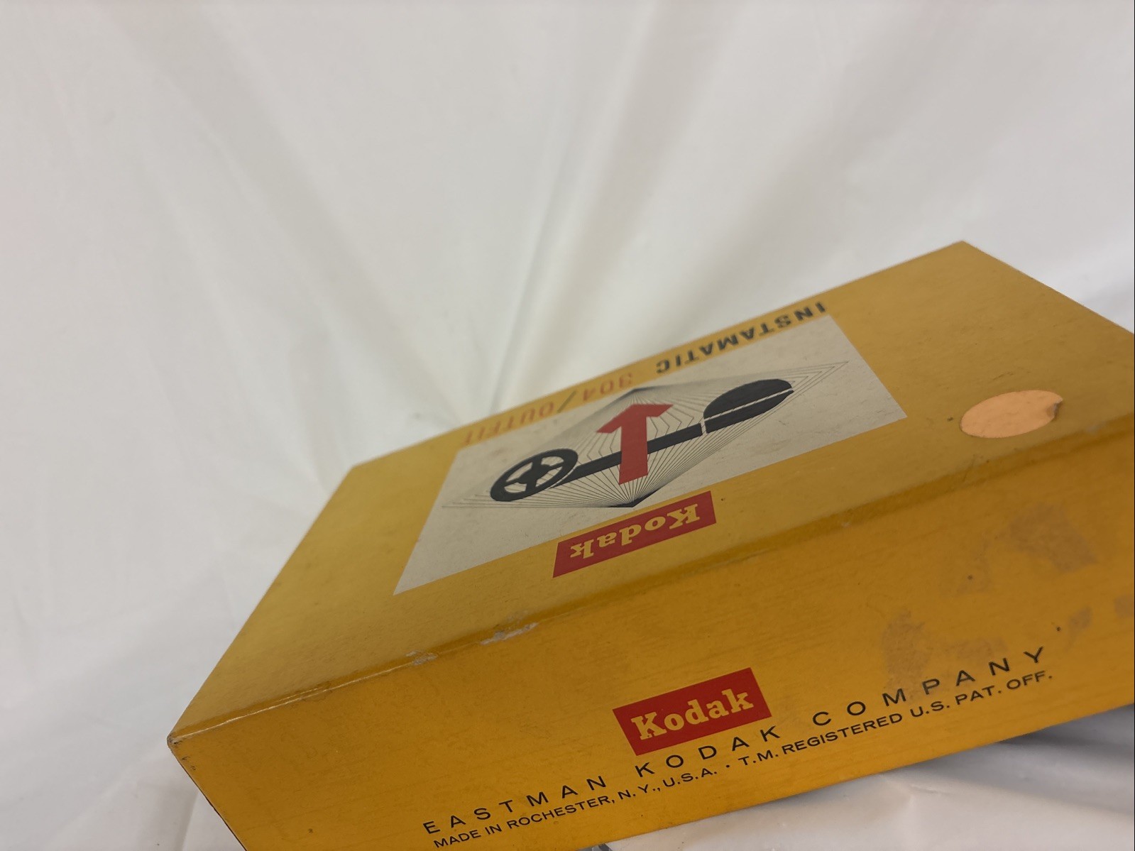 Vintage 1960s Kodak Instamatic 104 Camera Outfit - Retro 126 Film Kit with Box