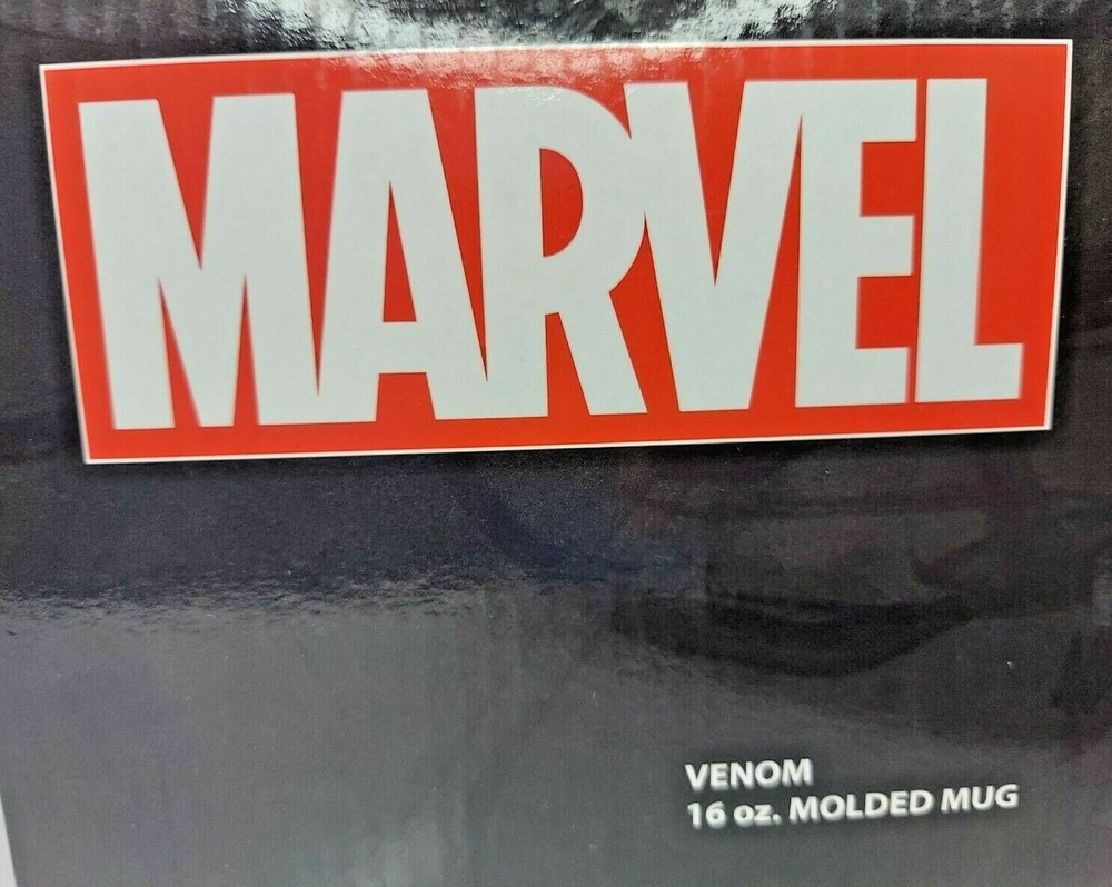 Venom *2 Pack* Beanie/"Hat" & 16 oz Coffee Mug from Marvel's Spiderman