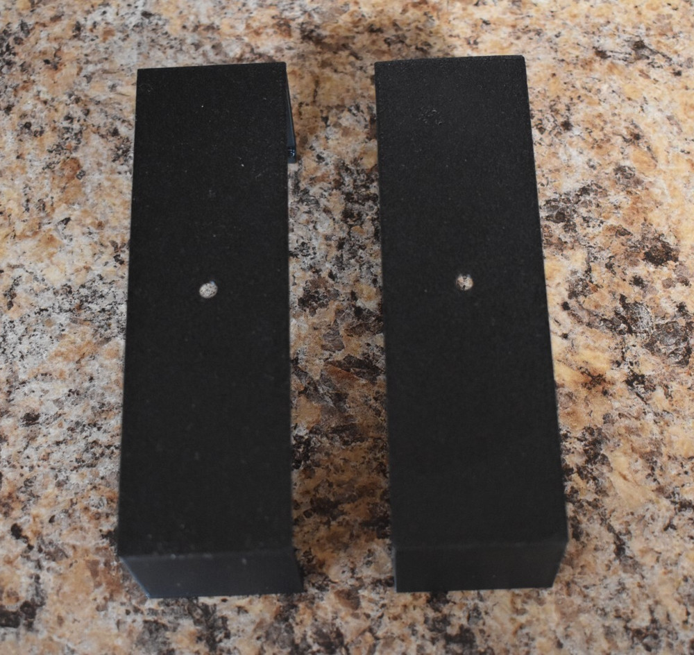 Nintendo 64 box video game Wall Mount Display 2 PK