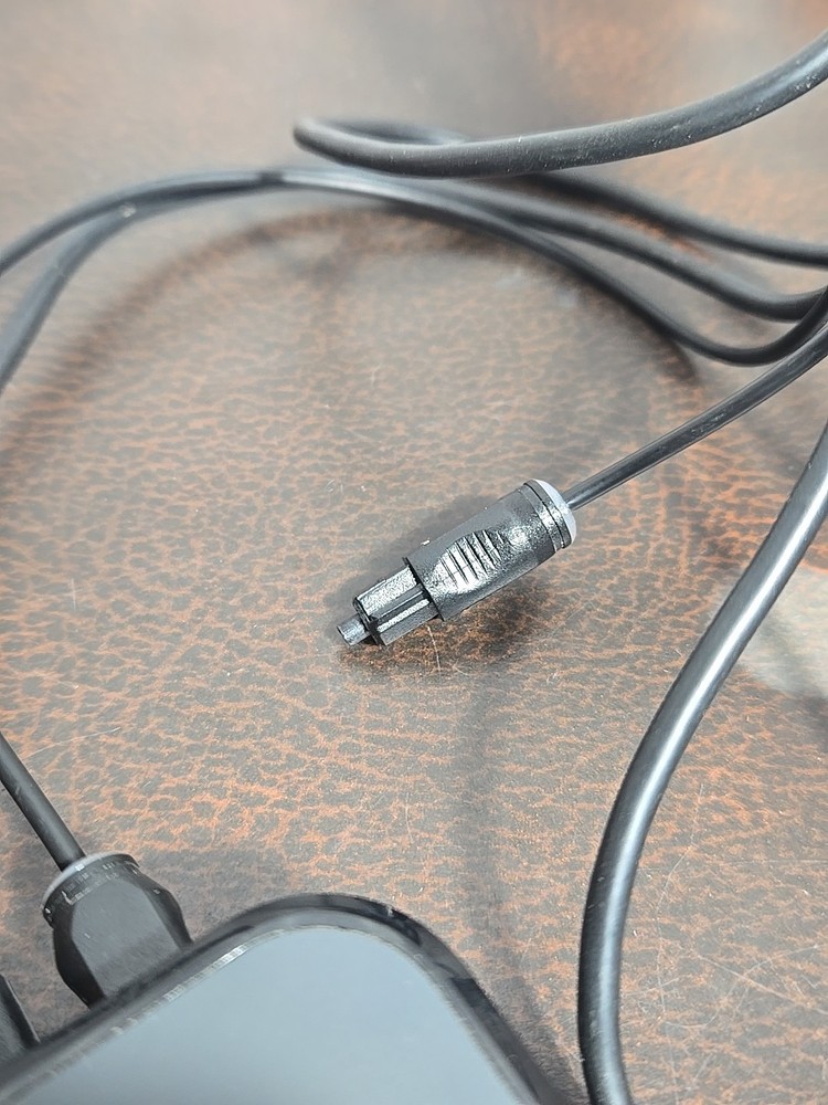 Bose Bluetooth Audio Adapter with Cables 418048 + Wall Adaptor - TESTED