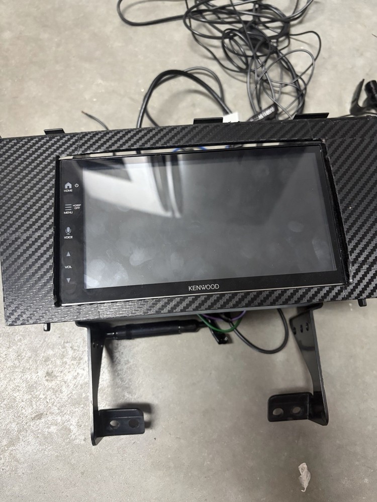 Kenwood 2 DIN Touchscreen Video Unit Bluetooth Ready USB Auxiliary Input